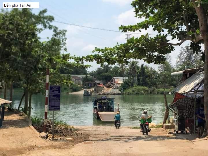 Bến phà Tân An