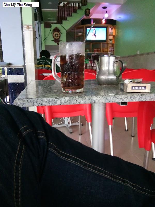 Chợ Mỹ Phú Đông